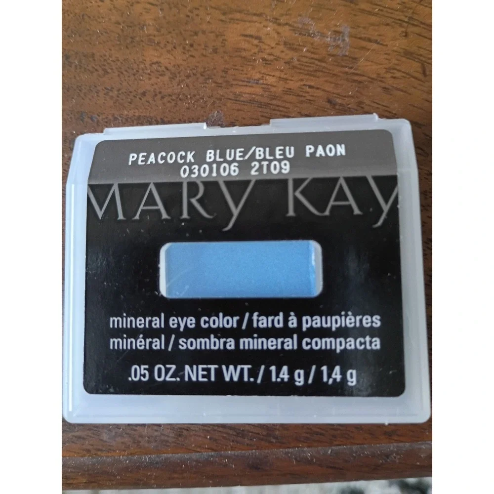 Mary Kay Mineral Eye Color Peacock Blue 030106 Eyeshadow Refill Pan .05 oz NEW